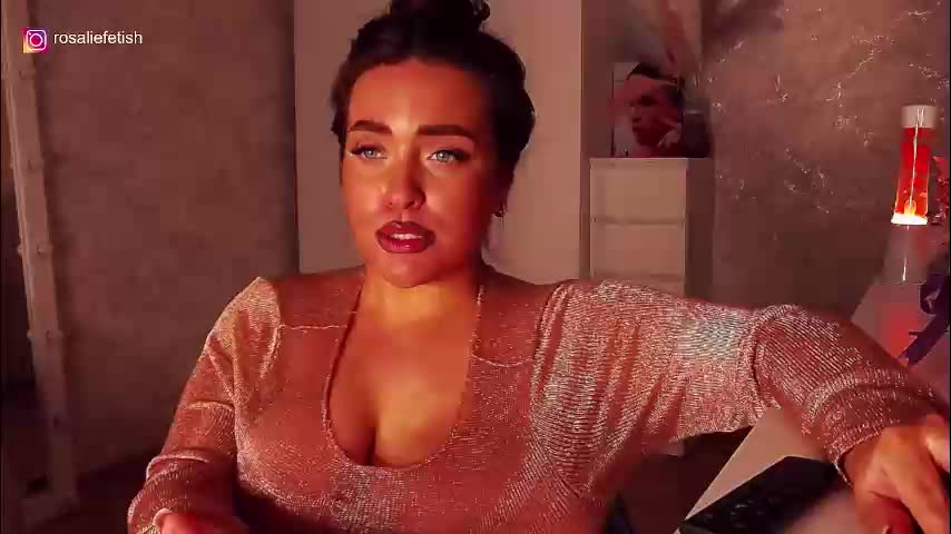 rosaliefetish Adult Chat December 13, 2025