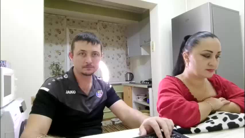 best_ass2000 Adult Chat December 13, 2025