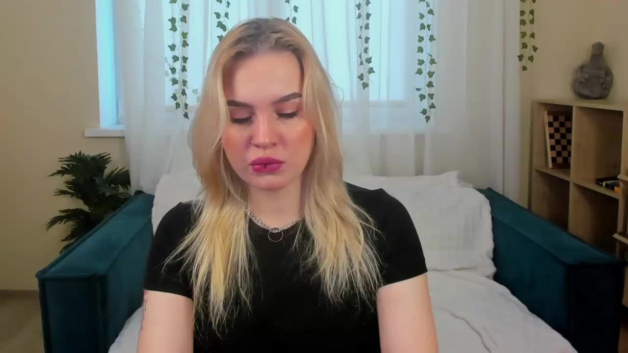 Mellissatea Adult Chat December 13, 2025