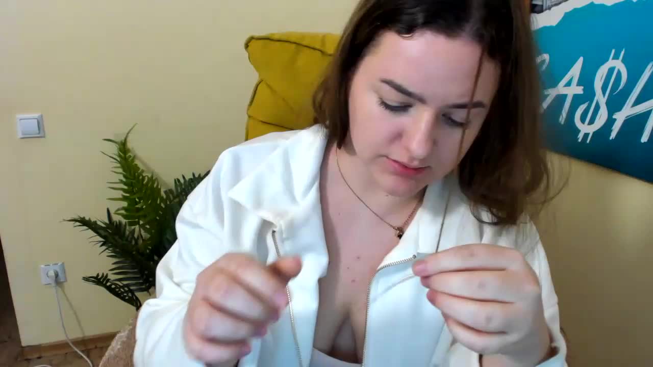 Sintia-Maers Adult Chat December 13, 2025