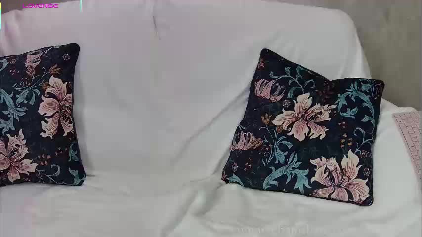 sellapink Adult Chat December 13, 2025