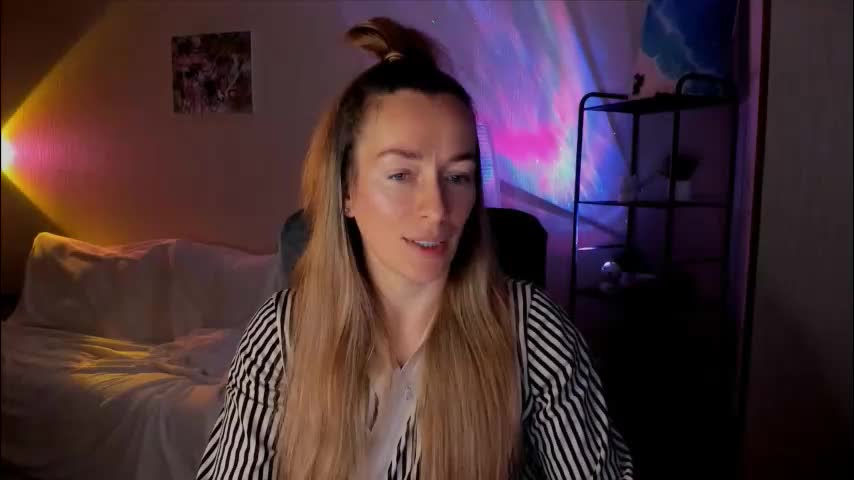 save_the_qween Adult Chat December 13, 2025