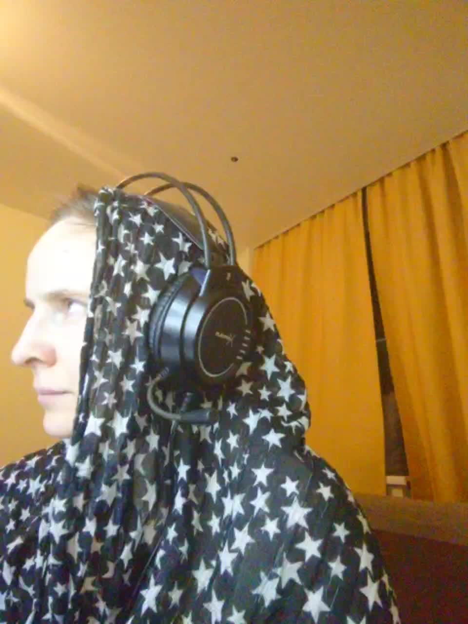 Magretta_Dering Adult Chat December 13, 2025