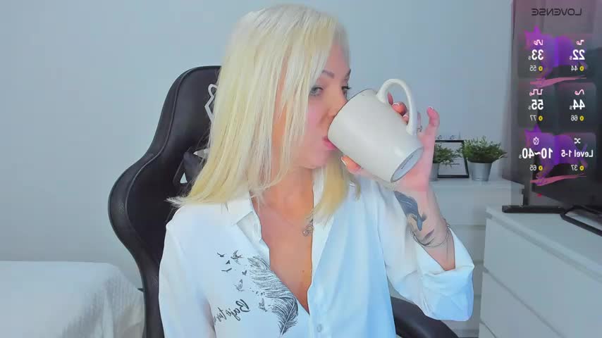 Miya_Kisss Adult Chat December 13, 2025