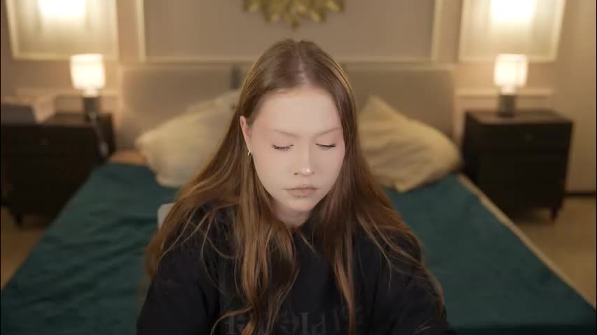 bright_diamonds_054 Adult Chat December 13, 2025