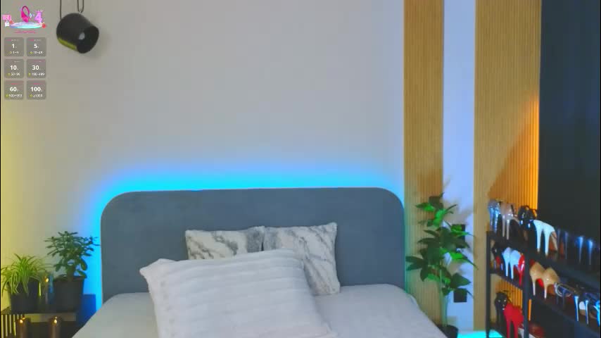 kira_sexxx Adult Chat December 13, 2025