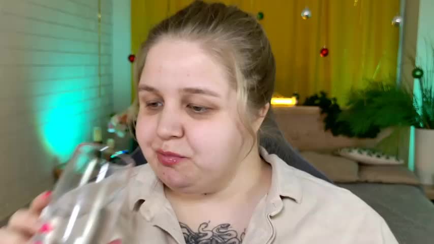 SladaDell Adult Chat December 13, 2025