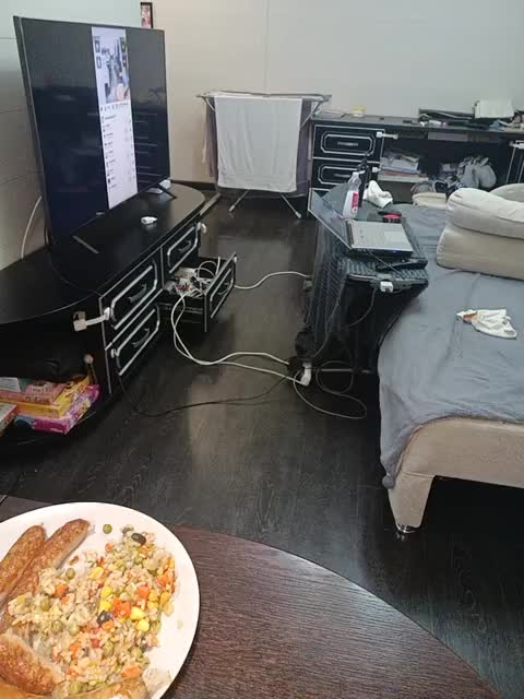 Alinaiadem2025 Adult Chat December 13, 2025