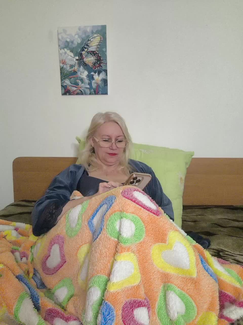 VikaOnline Adult Chat December 13, 2025