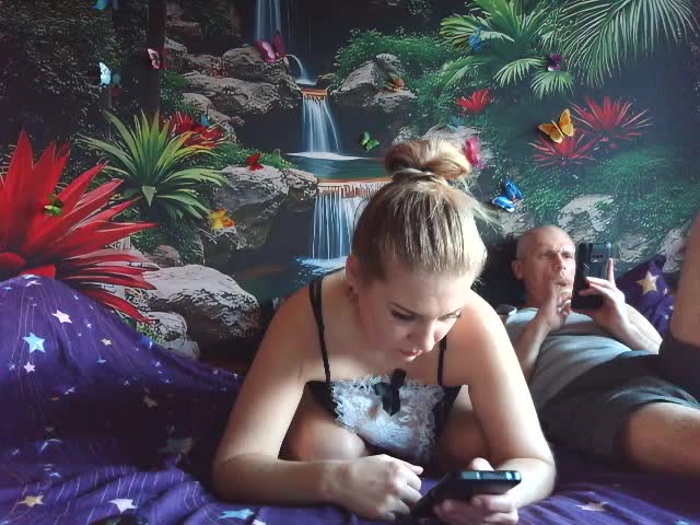 Aleksa26 Adult Chat December 13, 2025