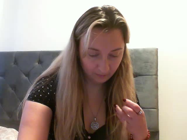 RuslanaFlower Adult Chat December 14, 2025