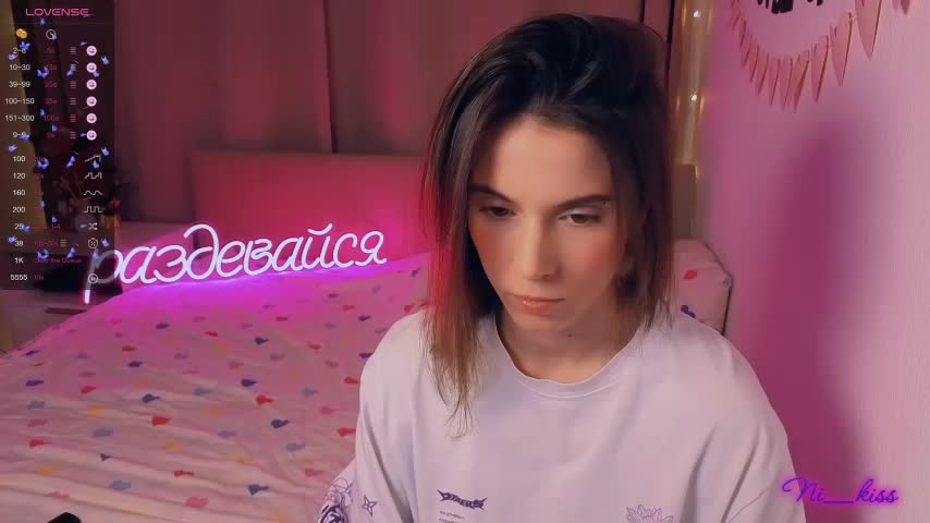 _ni_kiss Adult Chat December 13, 2025