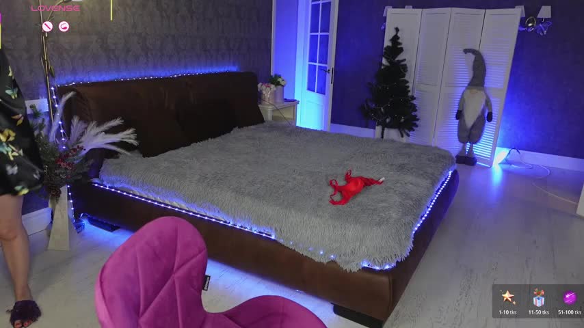 Miss_Elia Adult Chat December 14, 2025