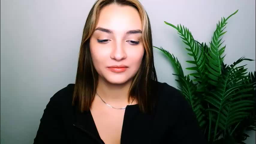 veryveryshygirl Adult Chat December 14, 2025