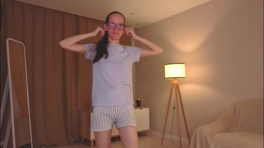 lynettebails Adult Chat December 13, 2025