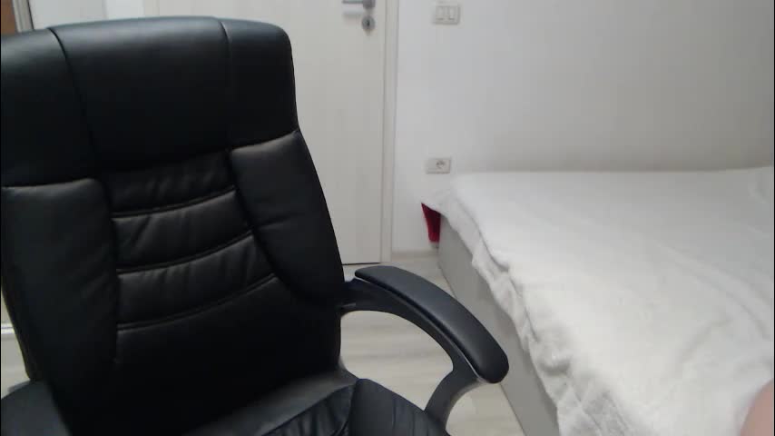 blue_eyes96 Adult Chat December 14, 2025