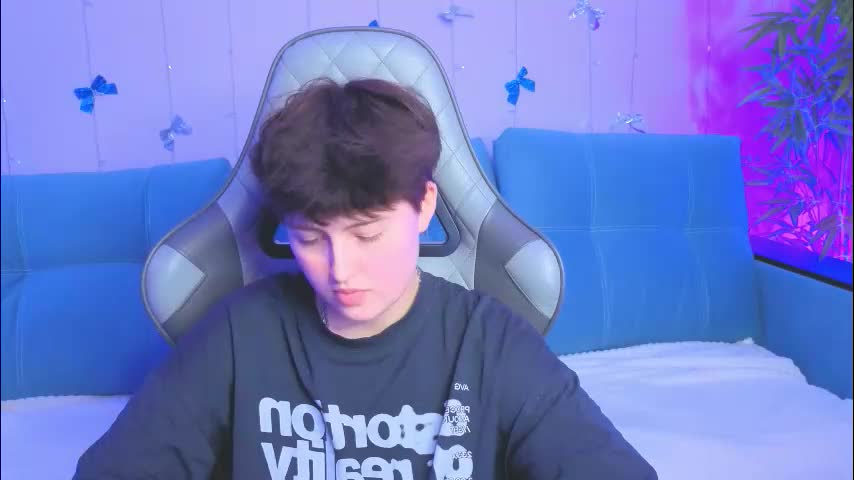 nanami_v02 Adult Chat December 12, 2025