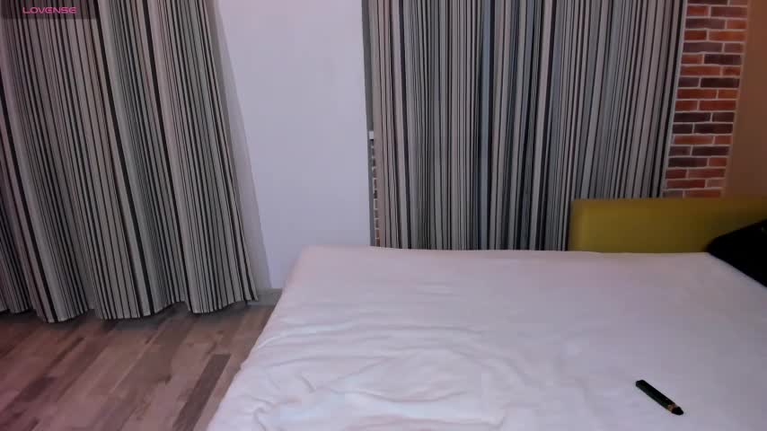 Venera66615 Adult Chat December 14, 2025