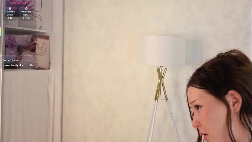 crystal_frost Adult Chat December 12, 2025