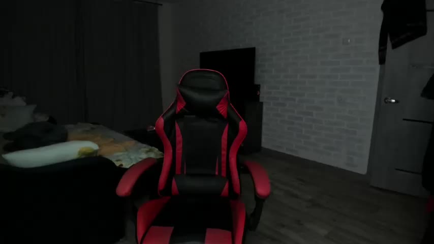 Roxy-Sun Adult Chat December 14, 2025