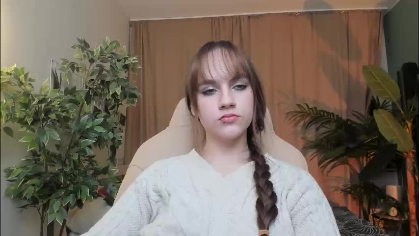 jamie_chung Adult Chat December 14, 2025