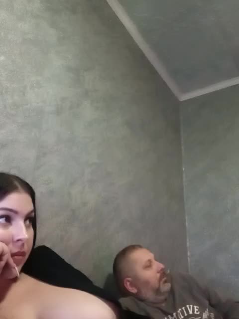 Greta_Tamar Adult Chat December 12, 2025