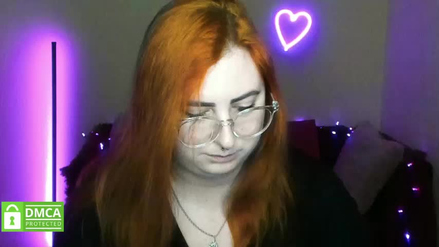 Aliciaredluv Adult Chat December 14, 2025