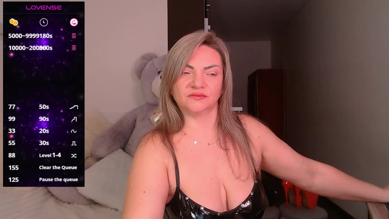 TerriLaxxx Adult Chat December 14, 2025