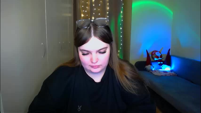 emma_dorn Adult Chat December 12, 2025