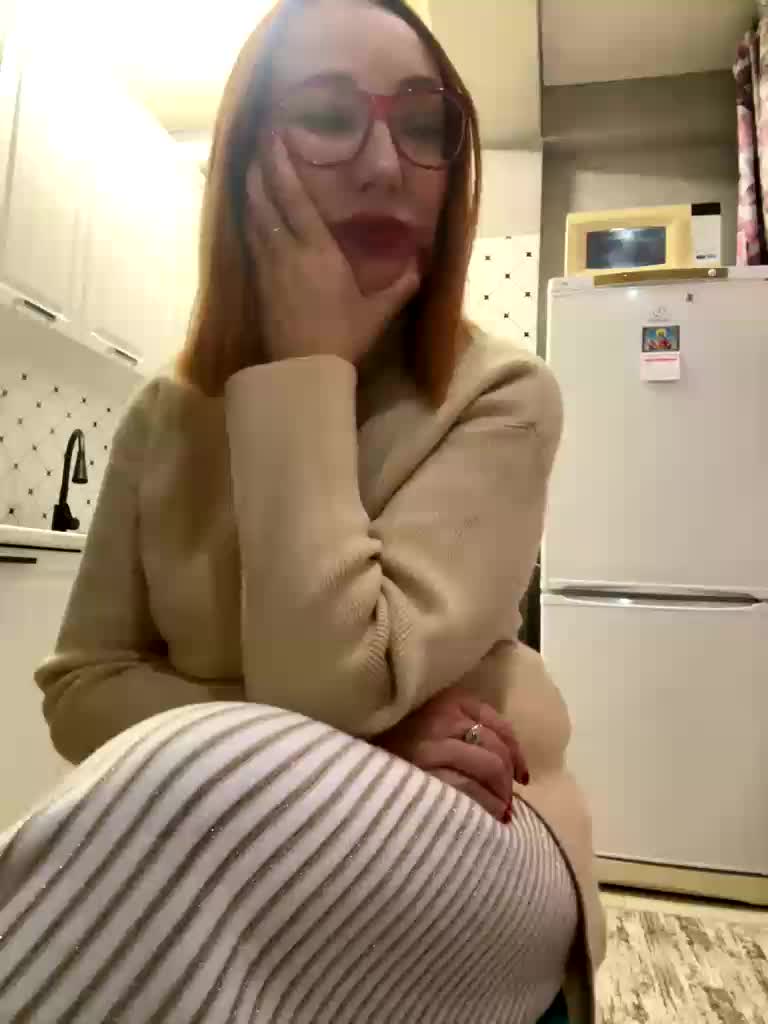 Pink-Lips Adult Chat December 14, 2025