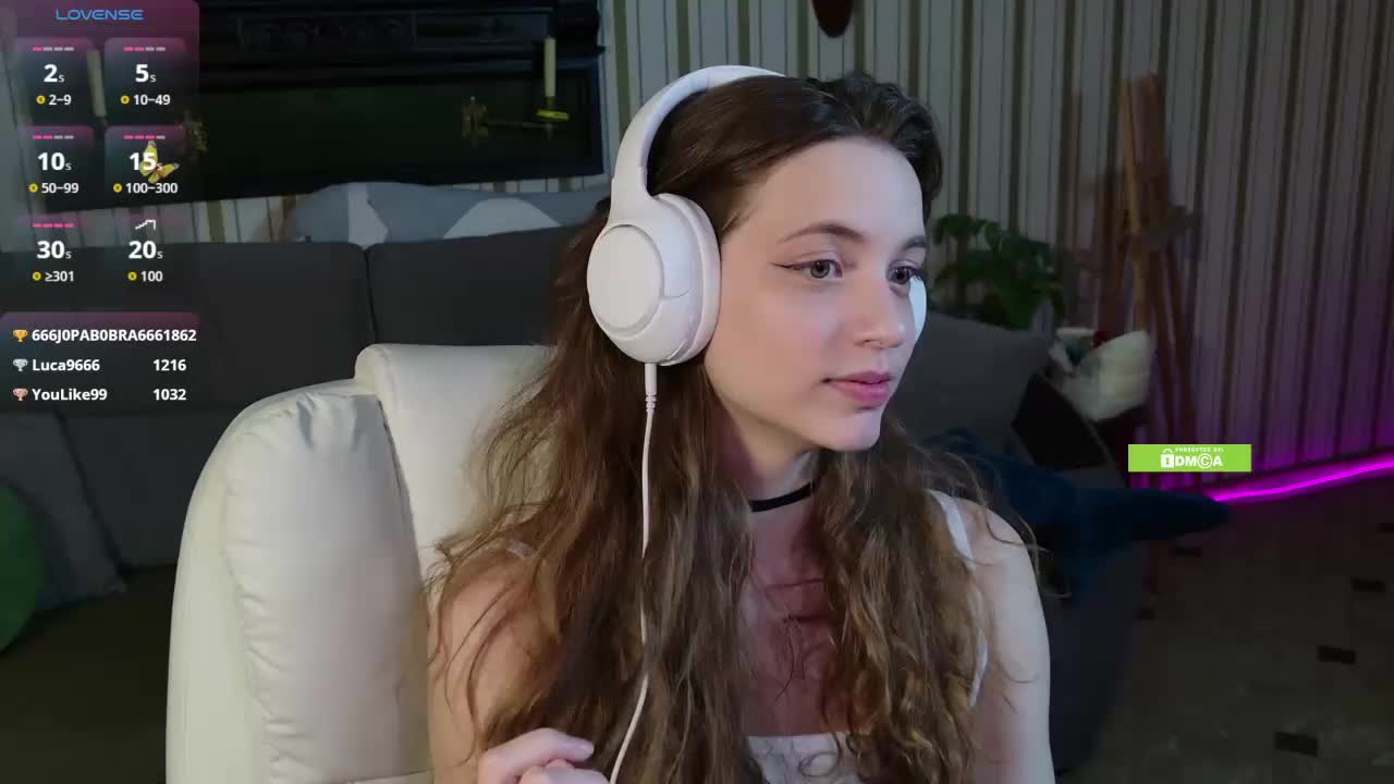 SarahShy Adult Chat December 14, 2025