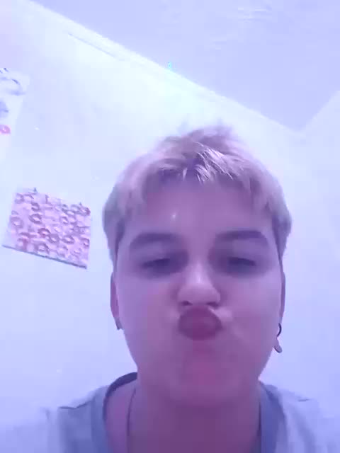 2Lesbians Adult Chat December 14, 2025