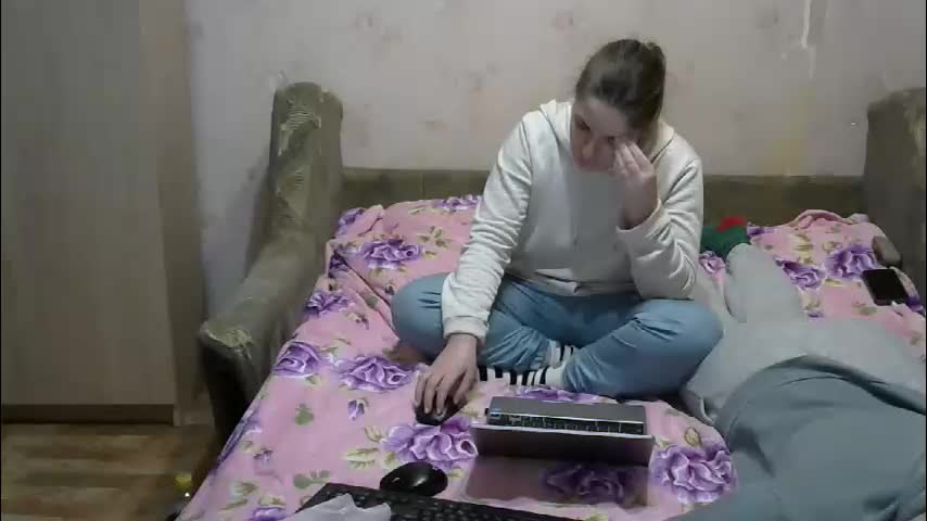 juliya_katie Adult Chat December 14, 2025