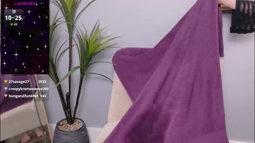 selina_thick Adult Chat December 14, 2025