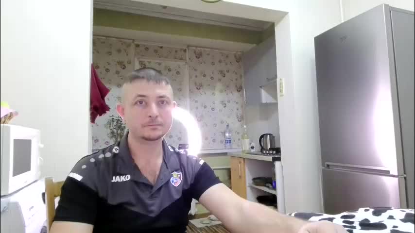 best_ass2000 Adult Chat December 14, 2025