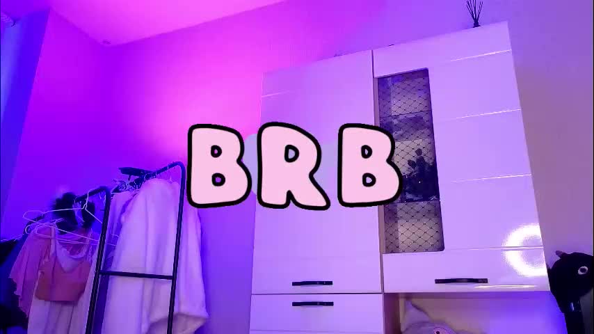 emimiy Adult Chat December 14, 2025