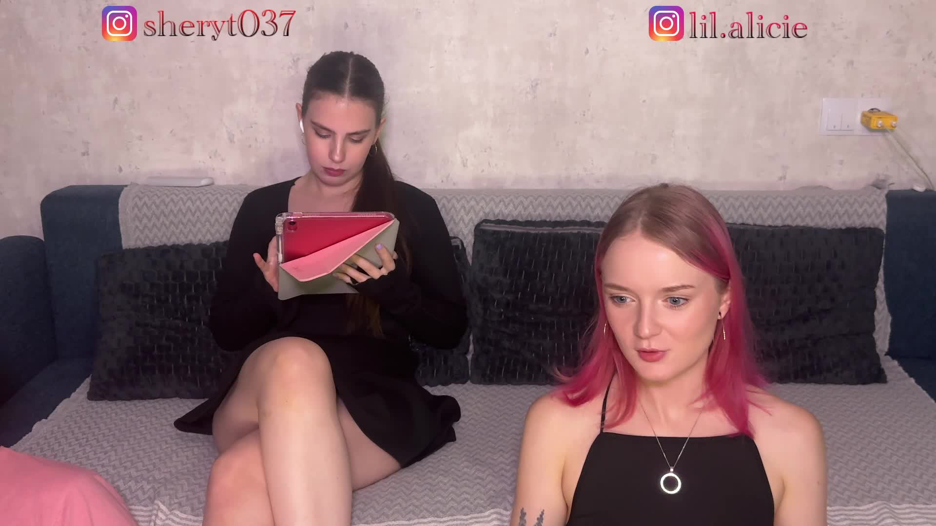 Maliinaa Adult Chat December 14, 2025