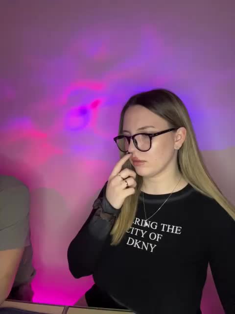 Cris_Mi Adult Chat December 14, 2025