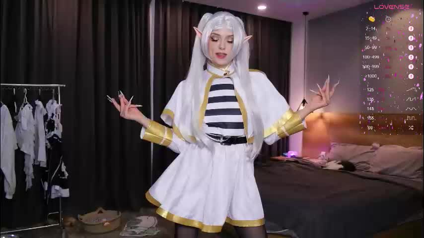 holliwould_ Adult Chat December 14, 2025