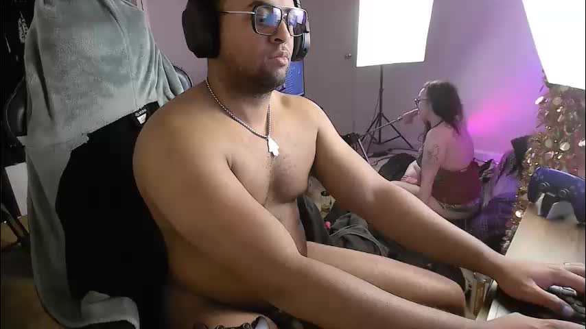 smoothj2015 Adult Chat December 14, 2025