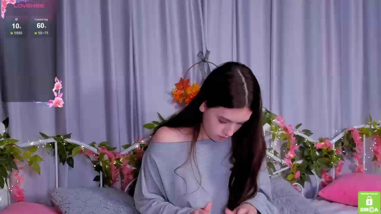 Alice-Smile Adult Chat December 14, 2025