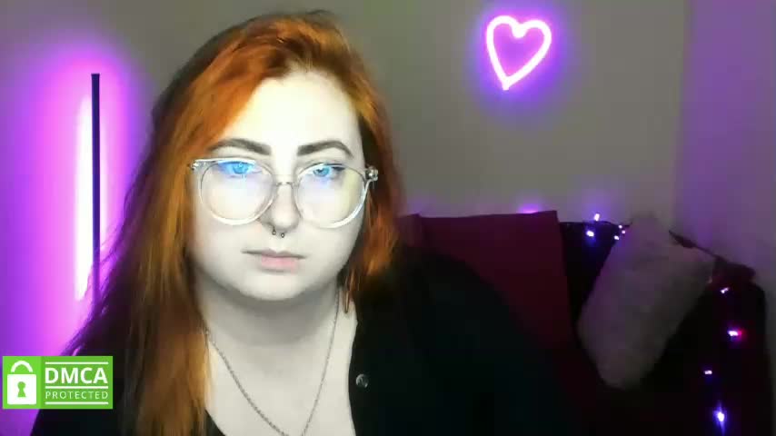 Aliciaredluv Adult Chat December 14, 2025