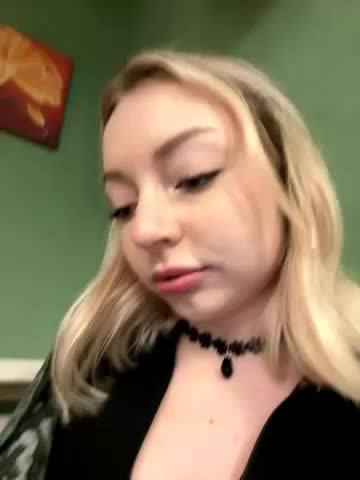 melissa_grr Adult Chat December 14, 2025