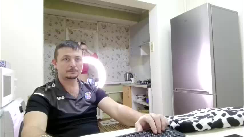 best_ass2000 Adult Chat December 14, 2025