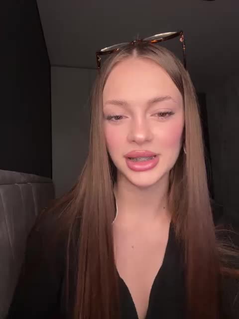 Pussydollnet Adult Chat December 14, 2025