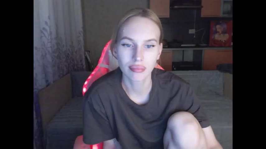 elsa_shine Adult Chat December 14, 2025