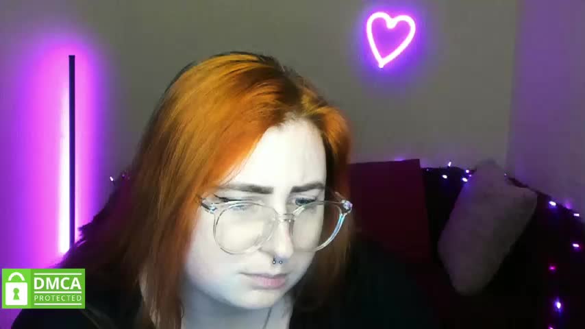 Aliciaredluv Adult Chat December 14, 2025