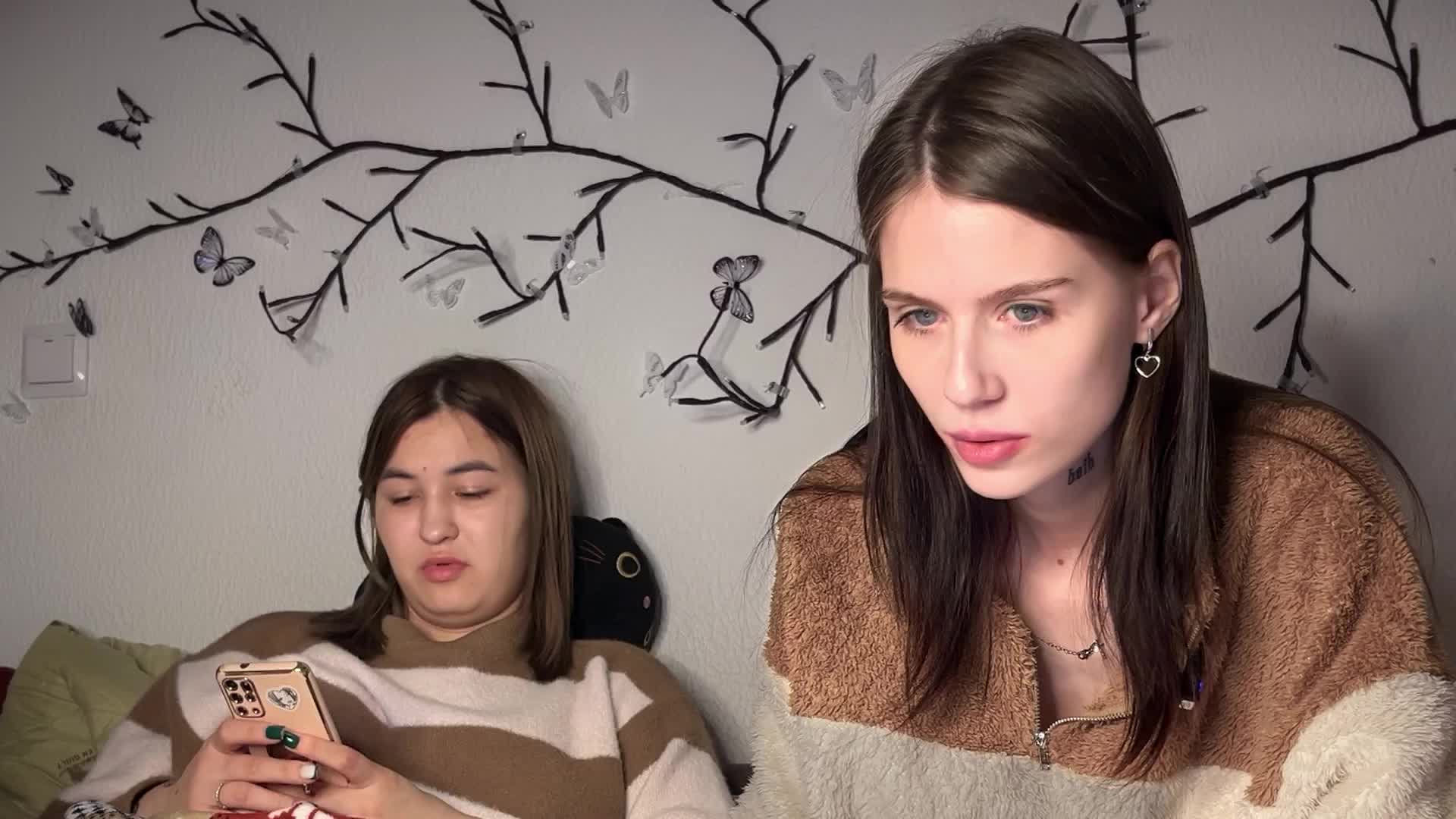 _Two_Chicks_ Adult Chat December 14, 2025