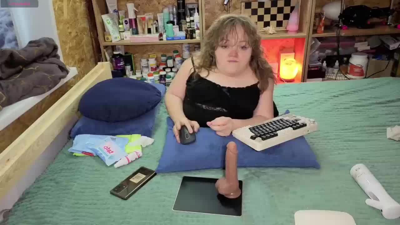 MiniNatali Adult Chat December 14, 2025