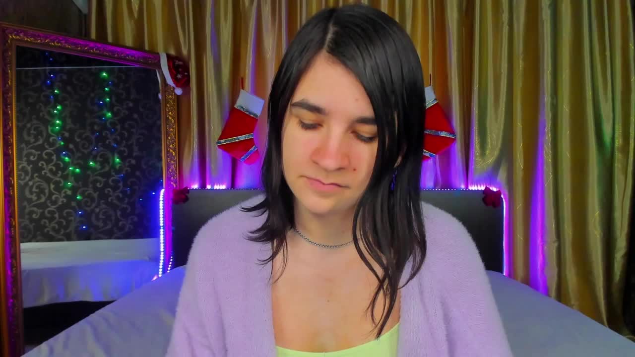 Polly-Love Adult Chat December 14, 2025